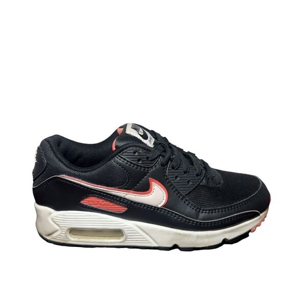 Nike air max Women's Black and Red Sneakers size 7 - Picture 1 of 6